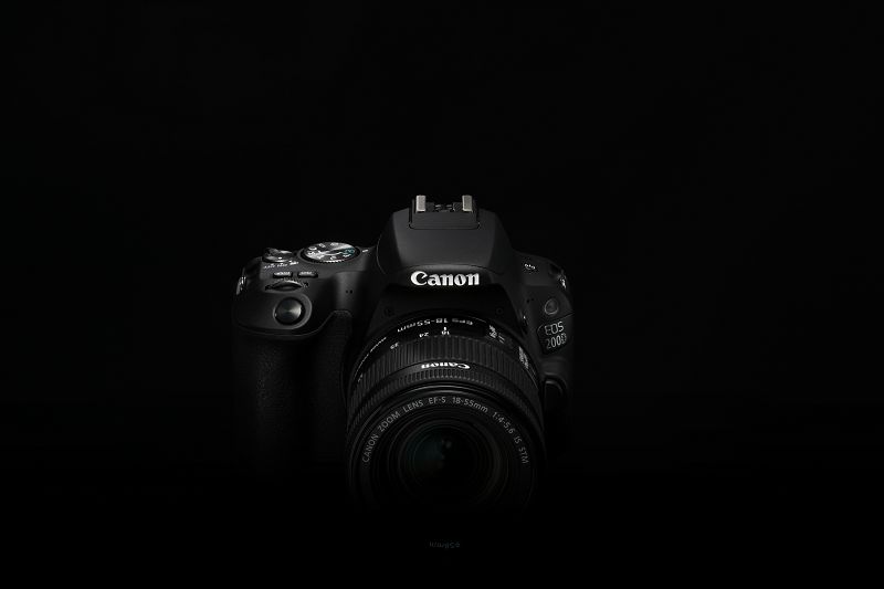 Canosa Canon EOS 200D fotoaparat