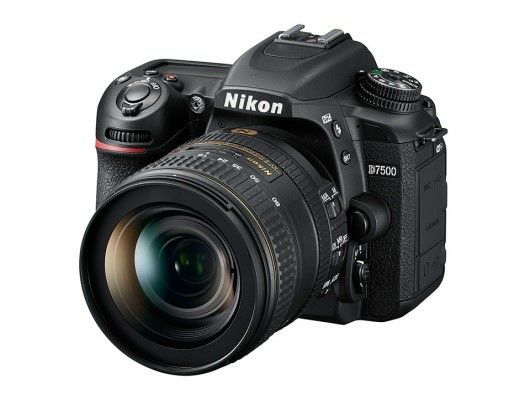 Nikon D7500 red dot award design 2018