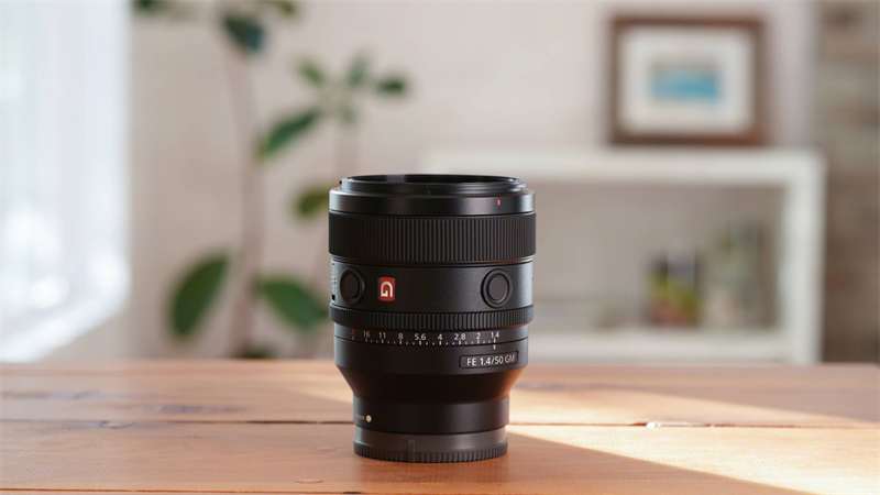 Sony FE 50 mm f/1.4 GM | Standardni G Master objektiv punog kadra (SEL50F14GM)