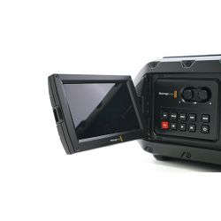 blackmagic-ursa-mini-4k-ef-9338716003178_8.jpg