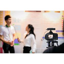 boya-uhf-dual-lavalier-microphone-wirele-6971008021066_3.jpg
