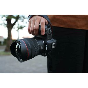 canon-rf-10-20mm-f4-l-is-stm--76979-4549292220582_109574.jpg