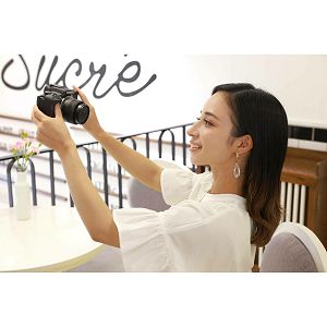 canon-rf-s-10-18mm-f45-63-is-stm-55896-4549292222012_112748.jpg