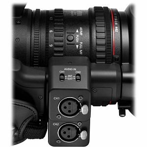 canon-xf305-pro-kamera-professional--101104_14.jpg