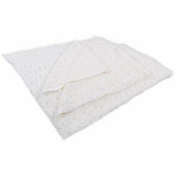 click-props-newborn-white-knitted-blanke-6000000009014_3.jpg