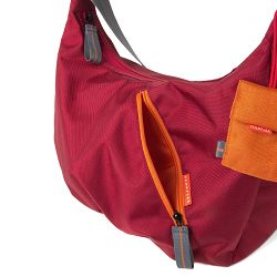 crumpler-doozie-photo-hobo-deep-red-carr-4036957311384_2.jpg