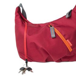 crumpler-doozie-photo-hobo-deep-red-carr-4036957311384_5.jpg