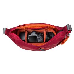 crumpler-doozie-photo-hobo-deep-red-carr-4036957311384_7.jpg