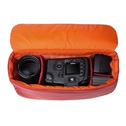 crumpler-doozie-photo-sling-deep-red-car-4036957311391_10.jpg
