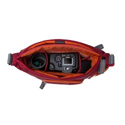 crumpler-doozie-photo-sling-deep-red-car-4036957311391_8.jpg