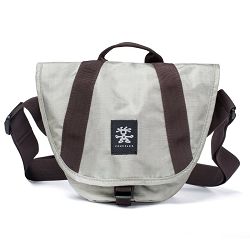 Crumpler Light Delight 2500 platinum (LD2500-012) platinasta torba za fotoaparat