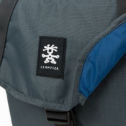 crumpler-light-delight-4000-steel-grey-l-4036957410353_6.jpg