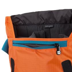 crumpler-light-delight-6000-carrot-ld600-4036957411046_3.jpg