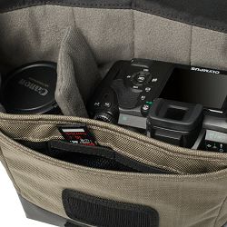 crumpler-muli-2500-black-tarpaulin-mu250-4036957411688_6.jpg