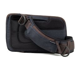 crumpler-quick-escape-sling-l-tablet-dk--4036957411930_3.jpg