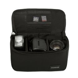 crumpler-the-inlay-zip-protection-pouch--4036957111175_3.jpg