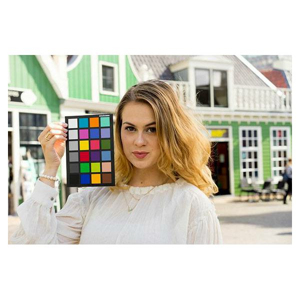 datacolor-spyder-checkr-24-kolor-karta-z-8757200013980_4.jpg