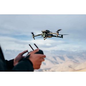 dji-mavic-3-pro-fly-more-combo-dji-rc-pro-74086-6941565956446_108345.jpg