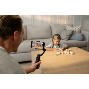dji-osmo-mobile-8-71504-6937224126817.jpg