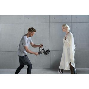 dji-rs-3-gimbal-stabilizer-38338-6941565928597_105563.jpg