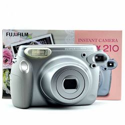 fujifilm-instax-210-polaroid-fuji-srebre-03015502_2.jpg