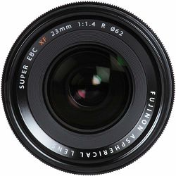 fujifilm-xf-23mm-f-14-r-sirokokutni-obje-4547410261417_5.jpg
