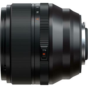 fujifilm-xf-56mm-f12-r-wr-portretni-objektiv-7970-4547410471045_105883.jpg