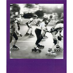 impossible-bw-film-for-polaroid-600-hard-9120066085238_2.jpg