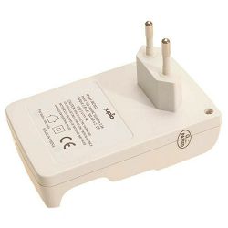 jupio-basic-charger-punjac-za-4xaa-ili-4-8718503028118_2.jpg