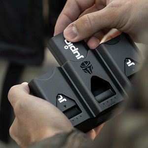 jupio-pr1me-gear-tri-charge-lp-e6-3u1-punjac-powerbank-i-spr-63248-8719743932401_110133.jpg