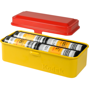 kodak-film-case-135-small-black-kutijica-za-filmove-rk0005-18897-4897116930064.png