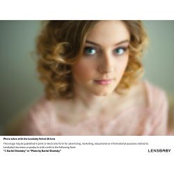 lensbaby-velvet-56mm-f-16-macro-1-2-port-0850366006068_7.jpg