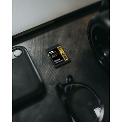 lexar-sdxc-32gb-2000x-300mb-s-260mb-s-uh-0843367120840_4.jpg