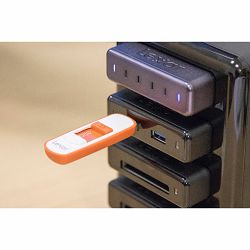 lexar-workflow-usb-hub-uh1-professional--0650590196647_2.jpg