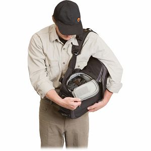 lowepro-versapack-200-aw-backpack-03013368_7.jpg