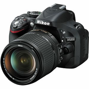 nikon-d5200-kit-with-af18-140vr-vba350k0-18208997237_1.jpg