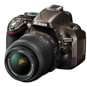 nikon-d5200-kit-with-af18-55vr-ii-bronc-03012722_1.jpg