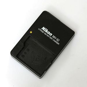 Nikon MH-62 BATTERY CHARGER FOR EN-EL8 MH punjač VAK149EA