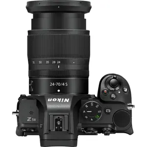 nikon-z5-ii-24-200mm-f4-63-vr-33136-4960759917317.webp