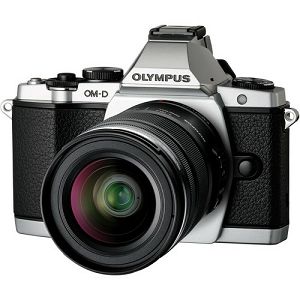 Olympus E-M5 + 12-50mm Silver EZ-M1250 Kit including Charger + Battery Micro Four Thirds MFT - OM-D Camera digitalni fotoaparat V204045SE000