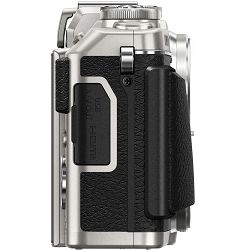 olympus-e-pl7-body-silver-incl-charger-b-4545350047177_5.jpg