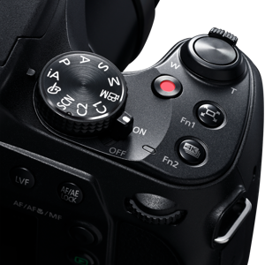 panasonic-lumix-dc-fz82-black-digitalni-fotoaparat-dc-fz82de-66443-5025232964772.png