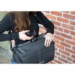 peak-design-everyday-messenger-bag-15-v2-bs-15-as-2_9.jpg