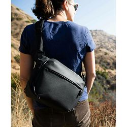 peak-design-everyday-sling-6l-v2-black-c-0818373021375_10.jpg