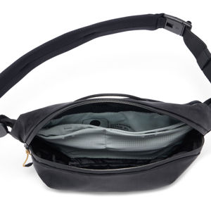 peak-design-outdoor-sling-2l-black-bas-2-bk-1-31791-818373026813.jpg