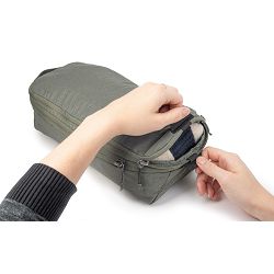 peak-design-packing-cube-small-sage-bpc--0818373022716_6.jpg