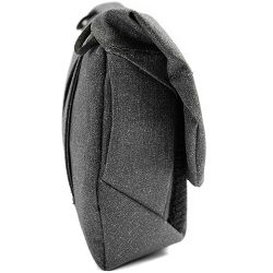 peak-design-the-field-pouch-charcoal-bp--0818373022563_5.jpg
