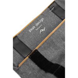 peak-design-the-field-pouch-charcoal-bp--0818373022563_9.jpg