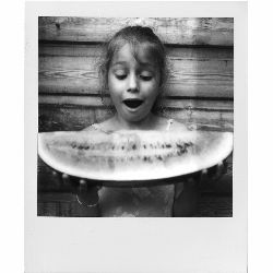 polaroid-originals-bw-film-for-600-doubl-9120066088796_1.jpg