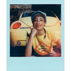 polaroid-originals-color-film-for-600-ic-9120066088833_4.jpg